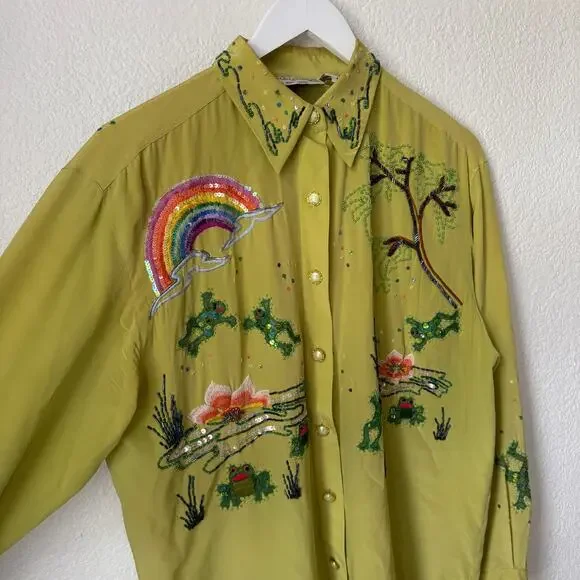 Vintage Green Silk Sequin Embroidered Rainbow Frog Button Up Top - Picture 2 of 8